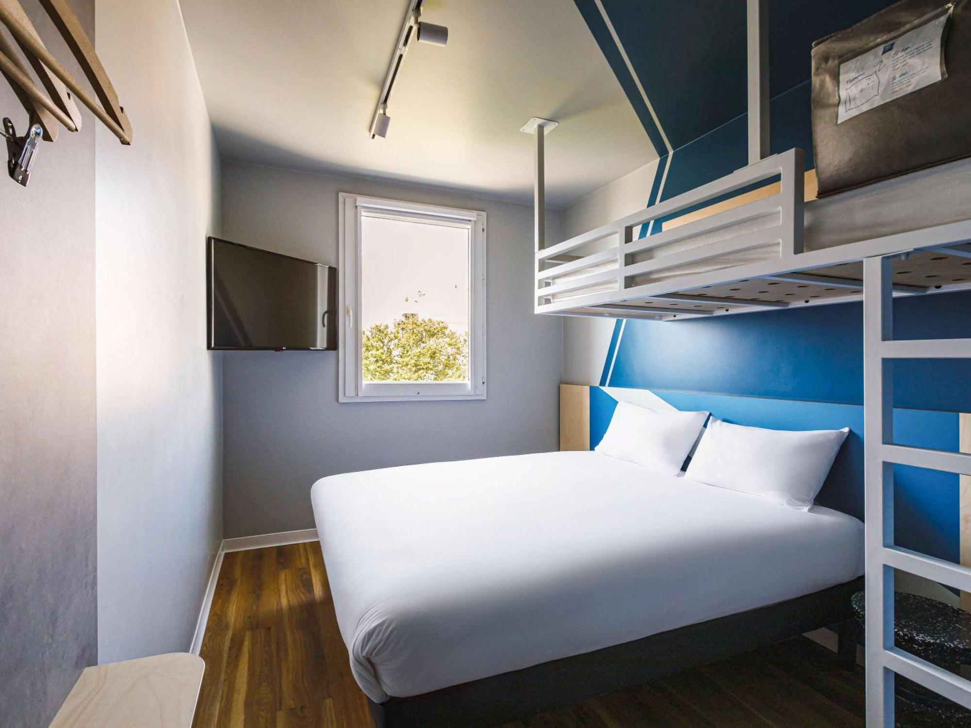 Ibis Budget Lyon Вильорбан Екстериор снимка