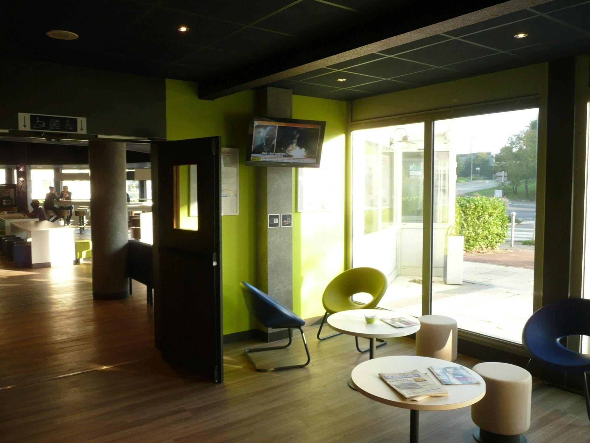 Ibis Budget Lyon Вильорбан Екстериор снимка
